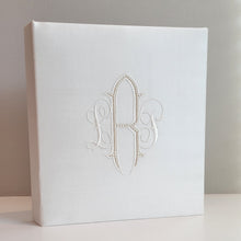 Load image into Gallery viewer, Wedding Memory Book - Ivory Silk (w/o Bow)