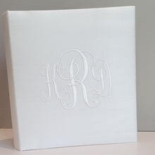 Load image into Gallery viewer, Wedding Memory Book - White Silk (w/o Bow)